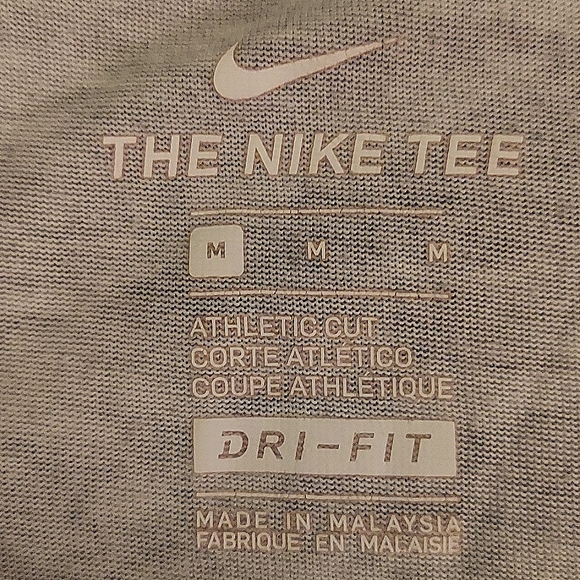 Men's Medium Nike Elite L/S Tee - Picture 2 of 4